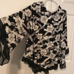 Womens' 3X Black/White Blouse w/Ruffles NWT Alfani